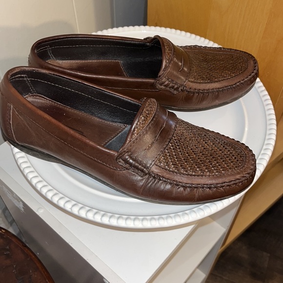 SANDRO CHOCOLATE BROWN LEATHER LOAFERS men’s 9 MINTY! - Picture 2 of 7